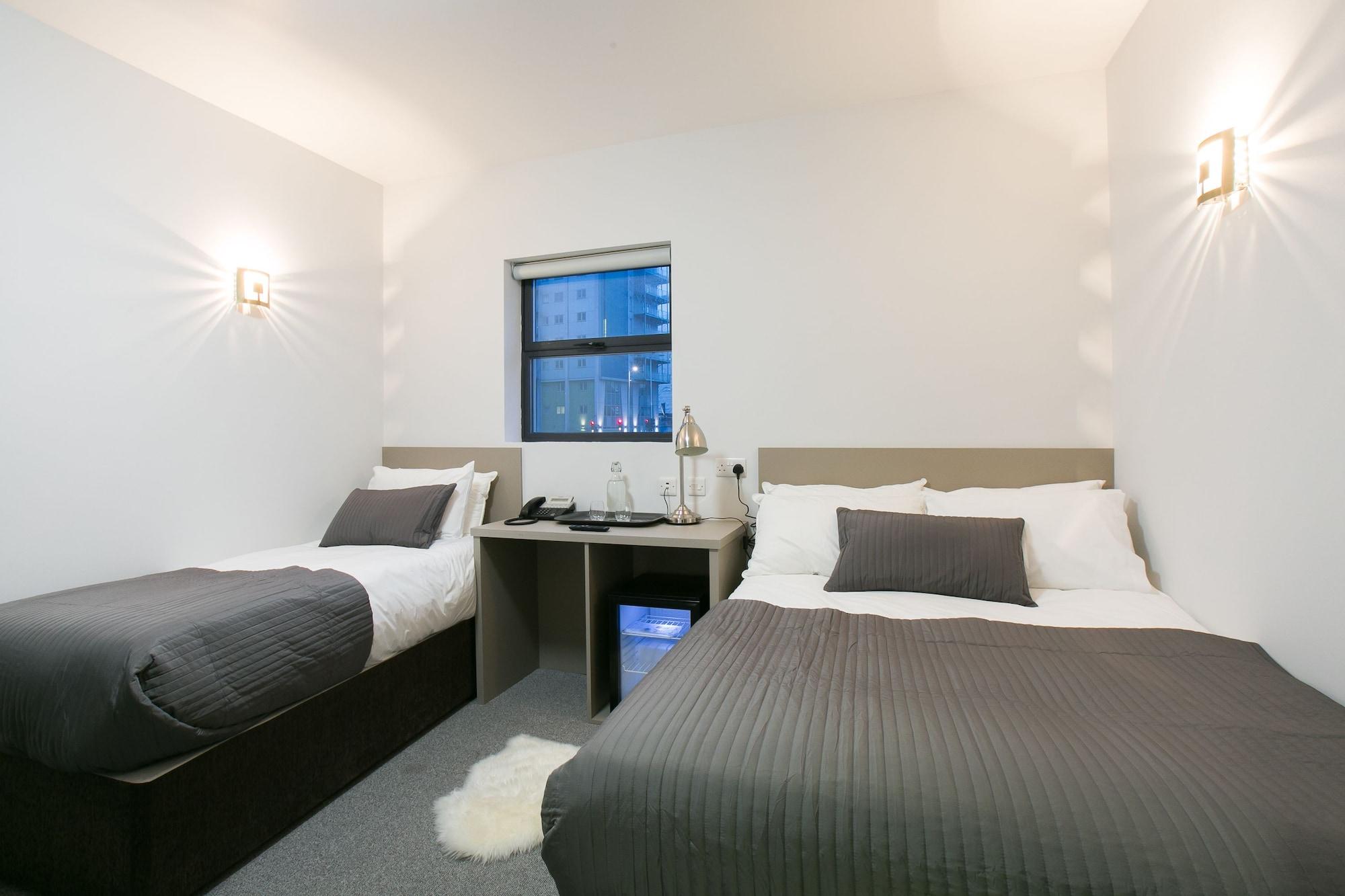 Belvilla Ilford Hill Hotel London Exteriör bild