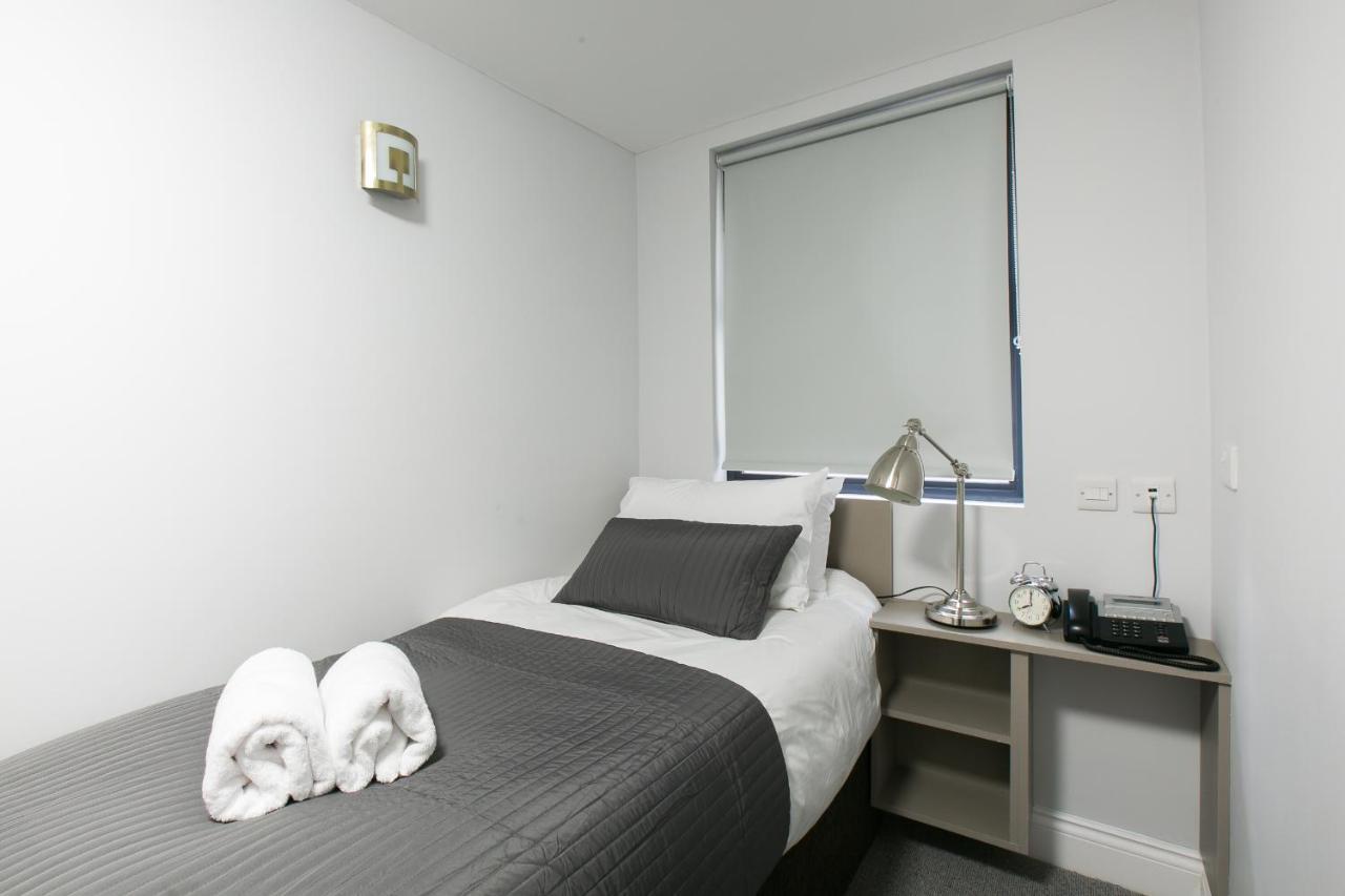 Belvilla Ilford Hill Hotel London Exteriör bild