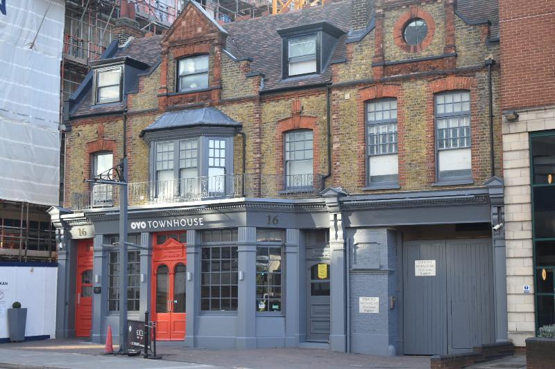 Belvilla Ilford Hill Hotel London Exteriör bild