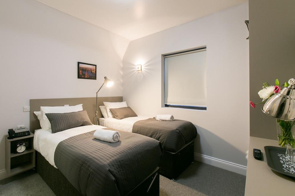 Belvilla Ilford Hill Hotel London Exteriör bild